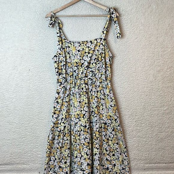 Social Standard by Sanctuary Womens Yellow Flowers Tiered Maxi Dress SIZE MEDIUM - Picture 2 of 7